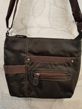 Jaclyn Smith Brown and Black Crossbody Bag